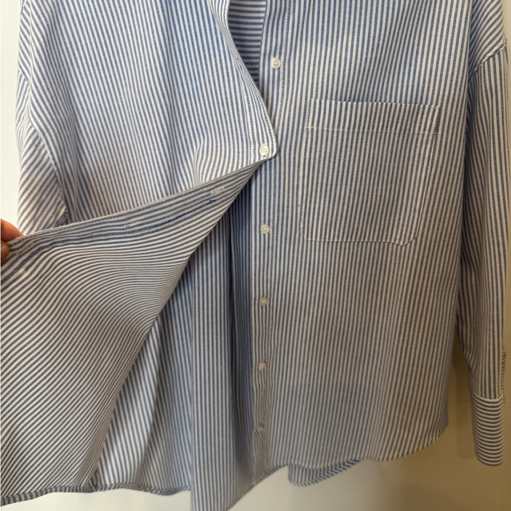 Zara Blue and White Striped Shirt. Size M. - Picture 6 of 10